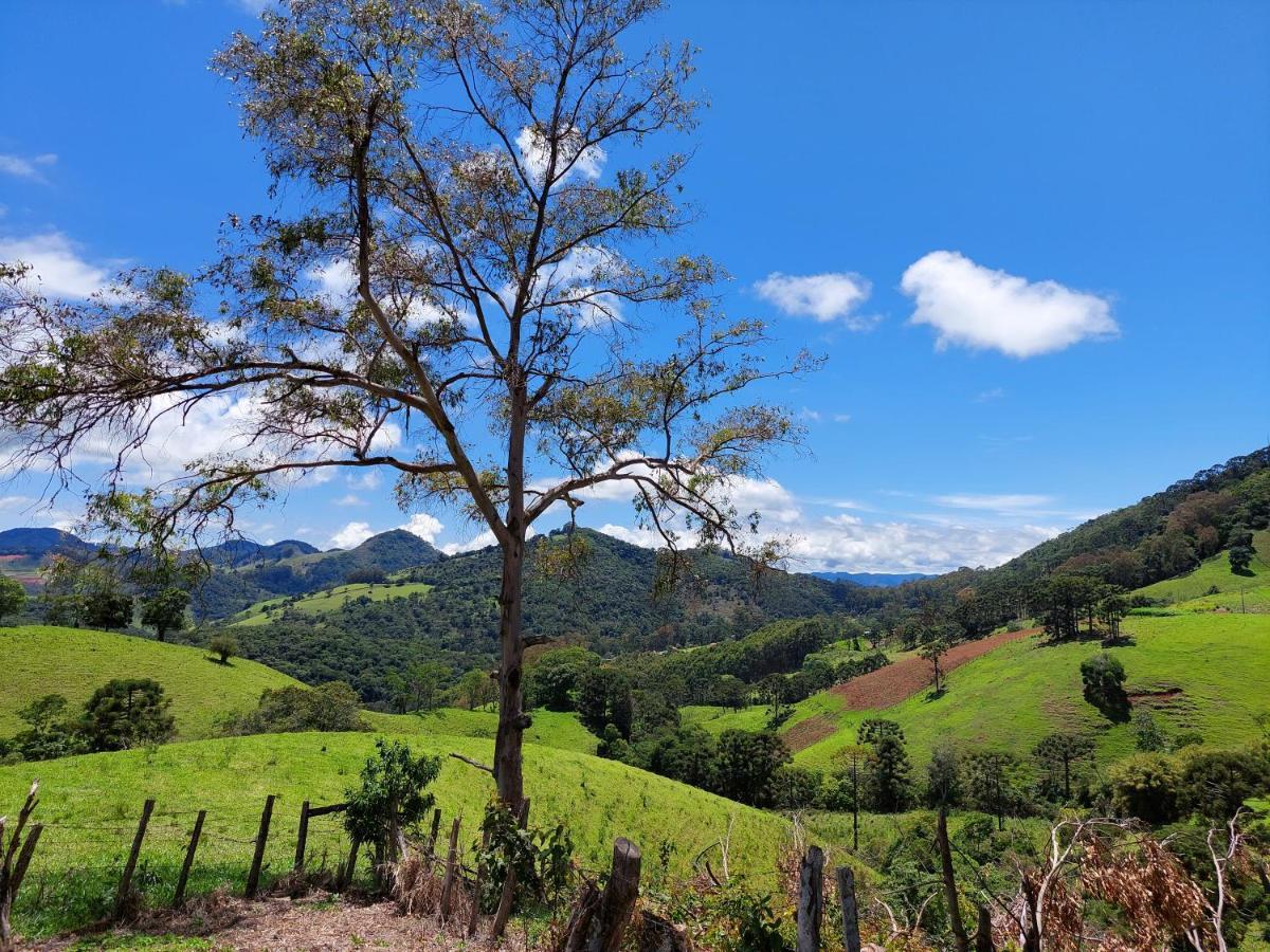 Casa Aconchegante Na Roca C/ Piscina/Churrasqueira กอนซัลวิซ ภายนอก รูปภาพ