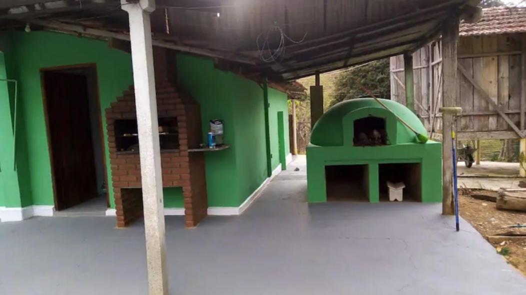 Casa Aconchegante Na Roca C/ Piscina/Churrasqueira กอนซัลวิซ ภายนอก รูปภาพ