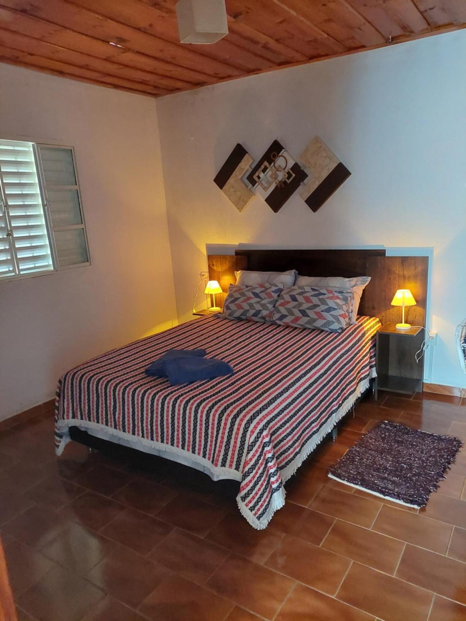 Casa Aconchegante Na Roca C/ Piscina/Churrasqueira กอนซัลวิซ ภายนอก รูปภาพ